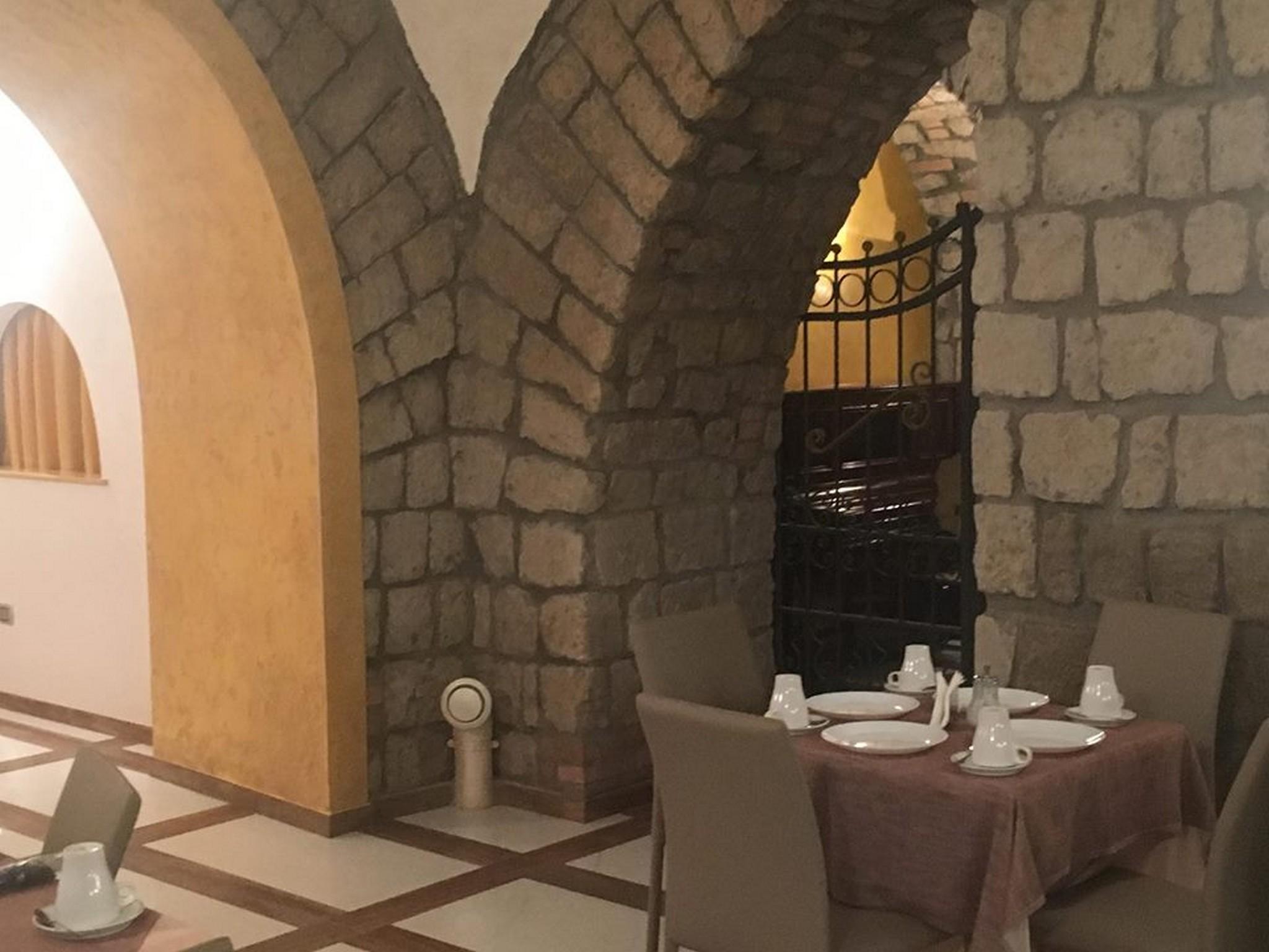 ホテル ラ パーチェ ナポリ エクステリア 写真